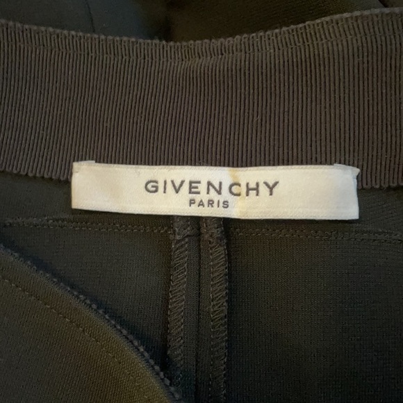 Givenchy Black Ruffle Hem Side Zipper Pencil Skirt - Picture 8 of 16